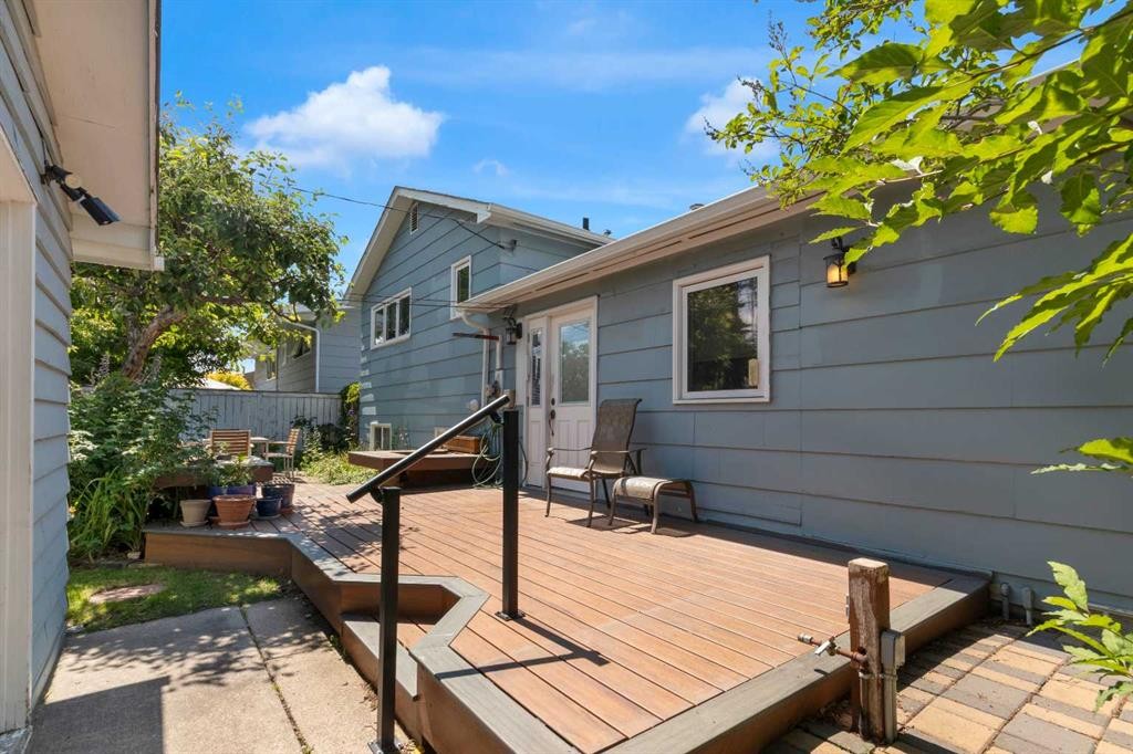 11224 Wilson Road Se, Calgary, AB - Outdoor With Deck Patio Veranda With Exterior