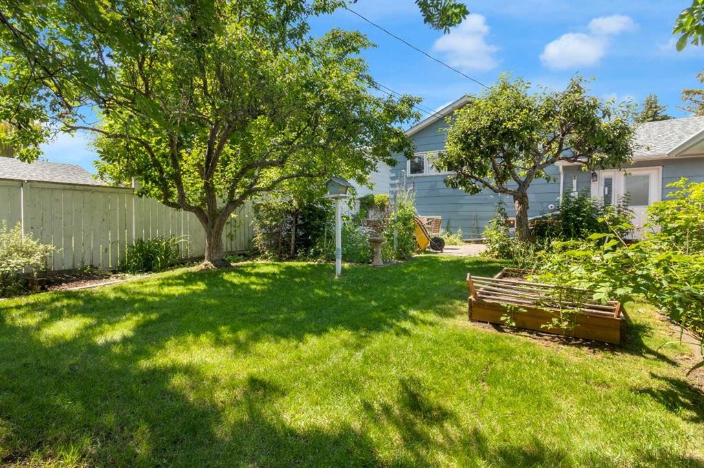 11224 Wilson Road Se, Calgary, AB - Outdoor