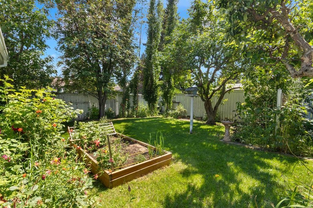 11224 Wilson Road Se, Calgary, AB - Outdoor