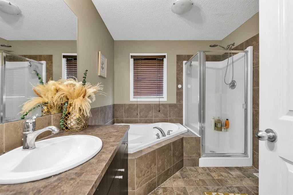 88 Walden Gardens Se, Calgary, AB