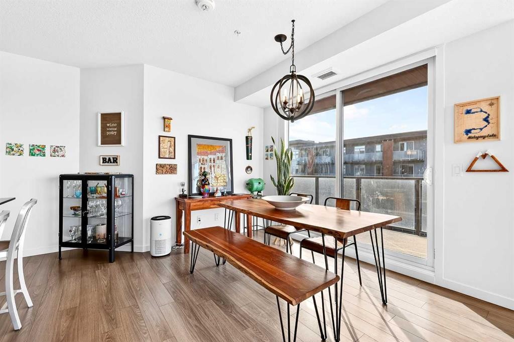 501-122 Mahogany Centre Se, Calgary, AB - Indoor Photo Showing Dining Room