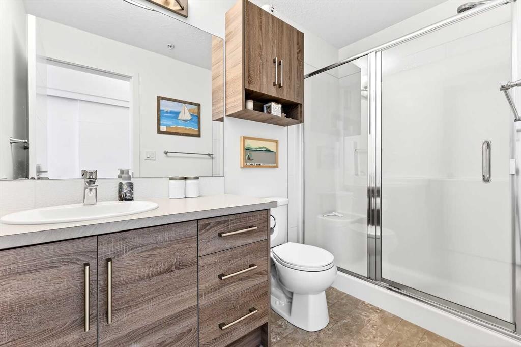 501-122 Mahogany Centre Se, Calgary, AB - Indoor Photo Showing Bathroom