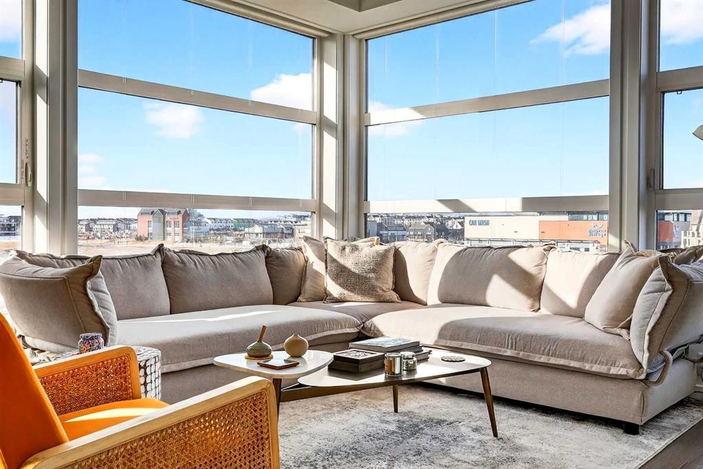 501-122 Mahogany Centre Se, Calgary, AB - Indoor Photo Showing Living Room
