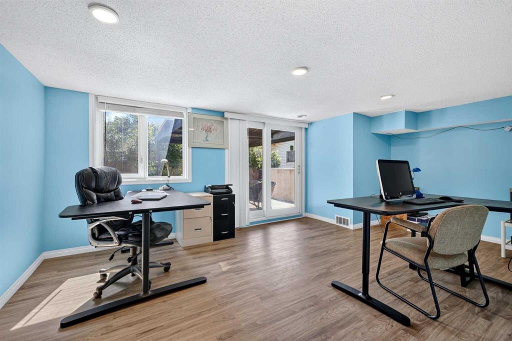 2018 Cottonwood Crescent Se, Calgary, AB - Indoor Photo Showing Office