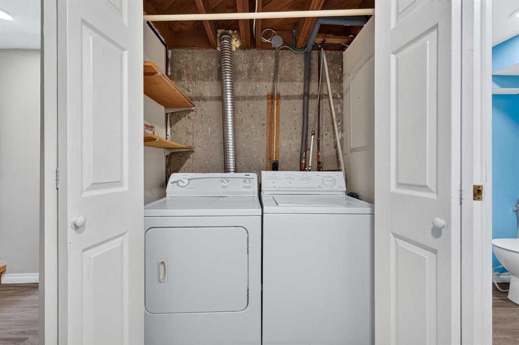 2018 Cottonwood Crescent Se, Calgary, AB - Indoor Photo Showing Laundry Room
