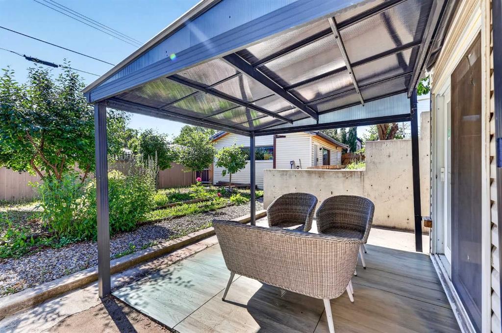 2018 Cottonwood Crescent Se, Calgary, AB - Outdoor With Deck Patio Veranda With Exterior