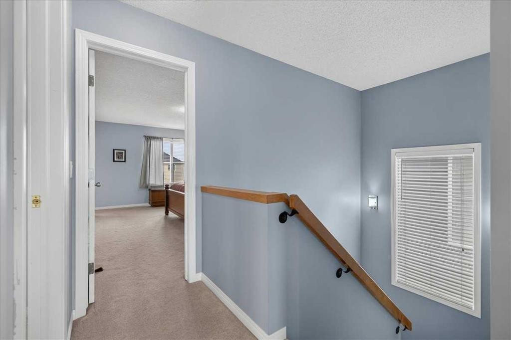 18 Copperstone Drive Se, Calgary, AB - Indoor Photo Showing Other Room