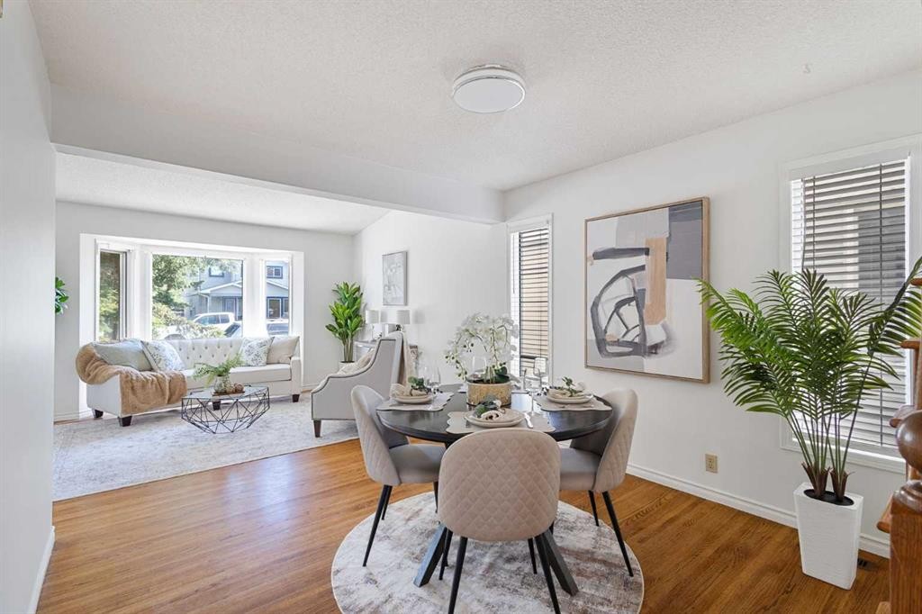 1132 Millcrest Rise Sw, Calgary, AB - Indoor Photo Showing Other Room