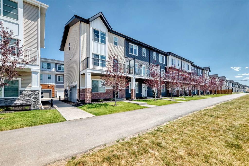 308-135 Belmont Passage Sw, Calgary, AB - Outdoor With Facade