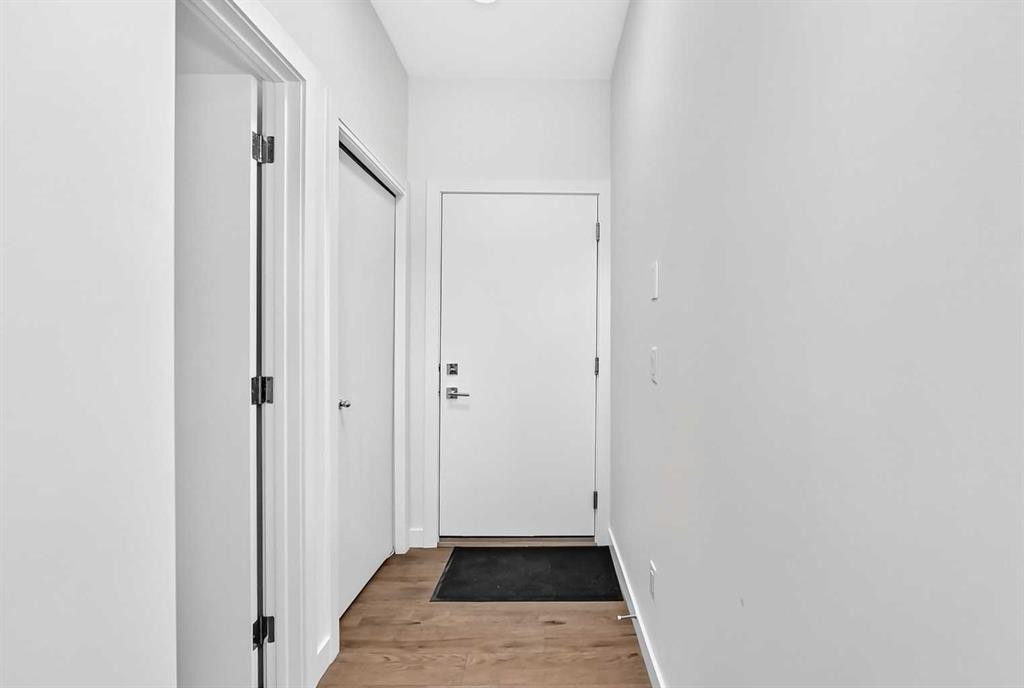 308-135 Belmont Passage Sw, Calgary, AB - Indoor Photo Showing Other Room