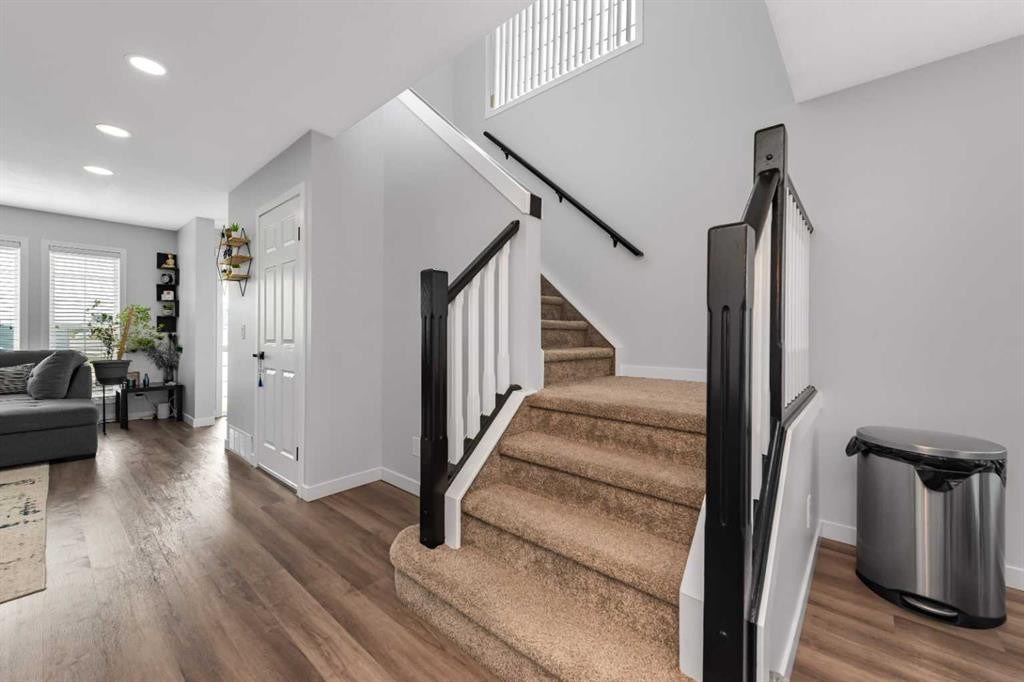 2 Saddlefield Crescent Ne, Calgary, AB