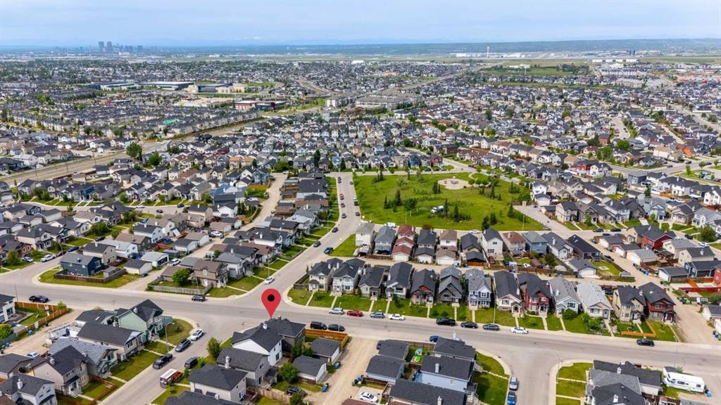 2 Saddlefield Crescent Ne, Calgary, AB