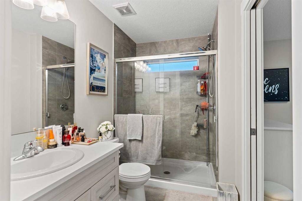130 Skyview Circle Ne, Calgary, AB