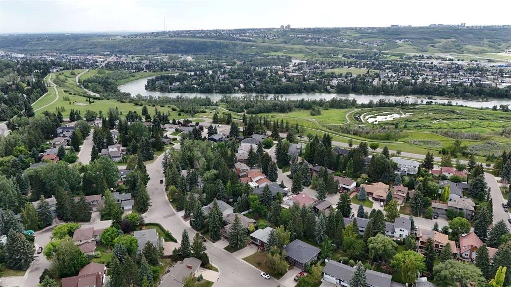4143 Varsity Road Nw, Calgary, AB - Outdoor With View