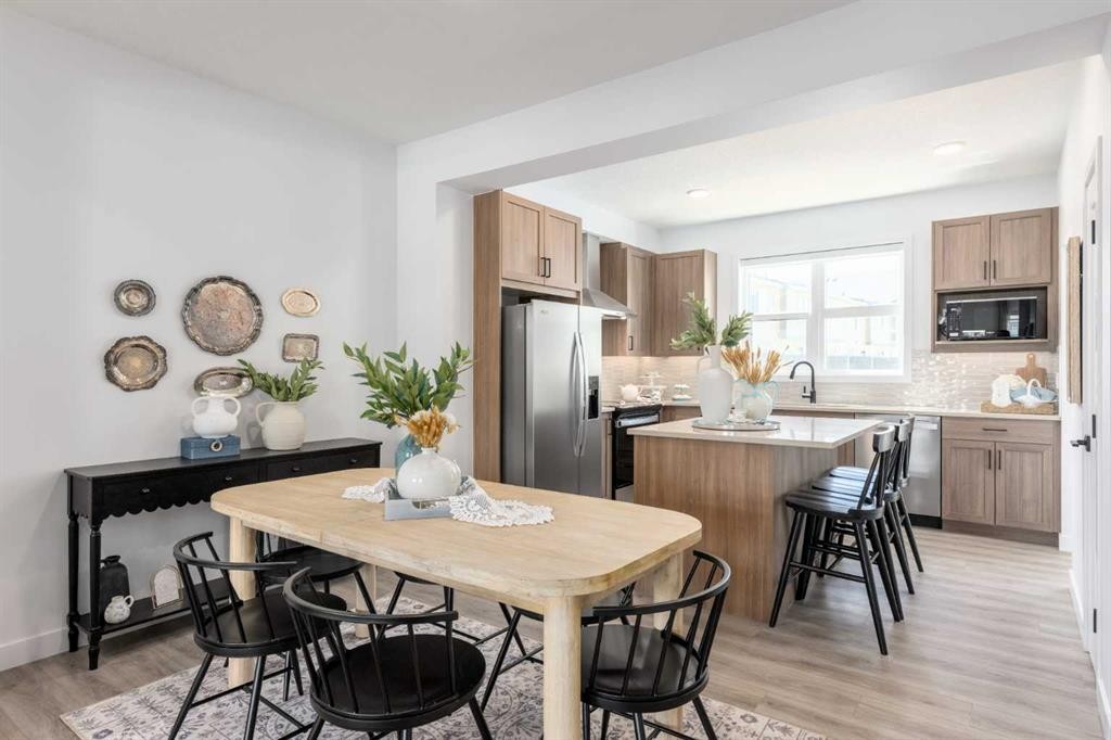 86 Heirloom Passage Se, Calgary, AB - Indoor