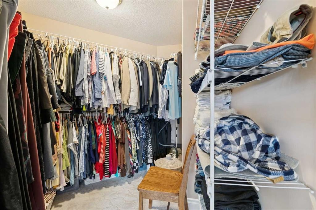85 Mt Douglas Circle Se, Calgary, AB - Indoor With Storage