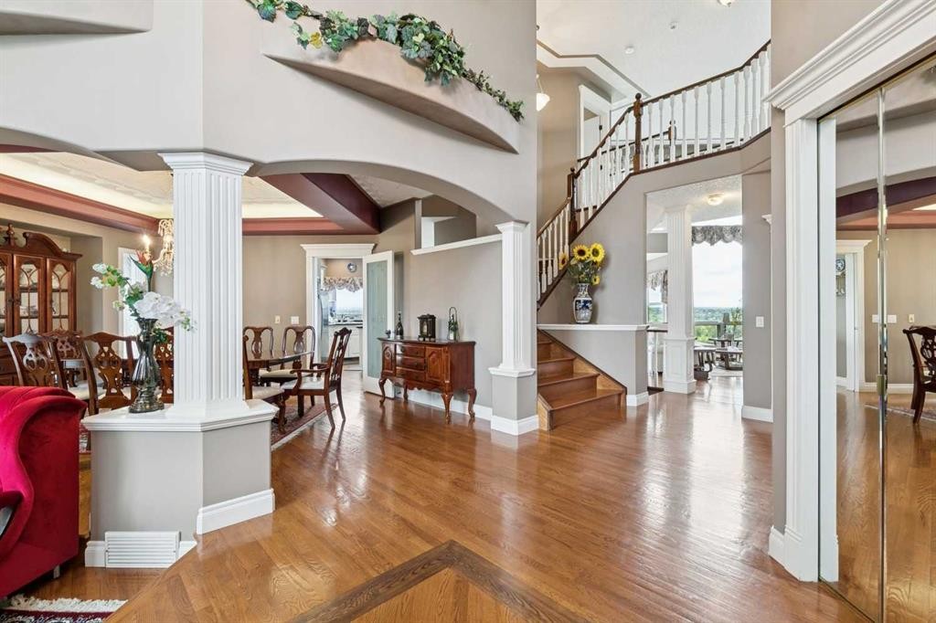 85 Mt Douglas Circle Se, Calgary, AB - Indoor Photo Showing Other Room