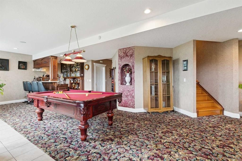 85 Mt Douglas Circle Se, Calgary, AB - Indoor Photo Showing Other Room