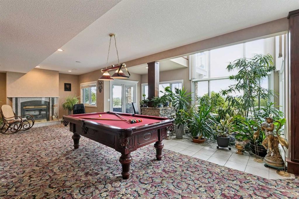 85 Mt Douglas Circle Se, Calgary, AB - Indoor Photo Showing Other Room