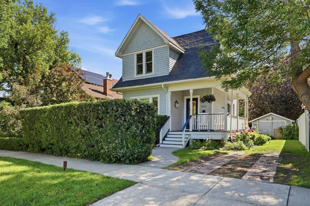 1422 2 Street Nw, Calgary, AB - Outdoor With Deck Patio Veranda