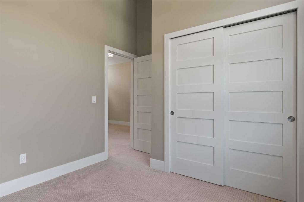 407 Riva Place, Canmore, AB - Indoor Photo Showing Other Room