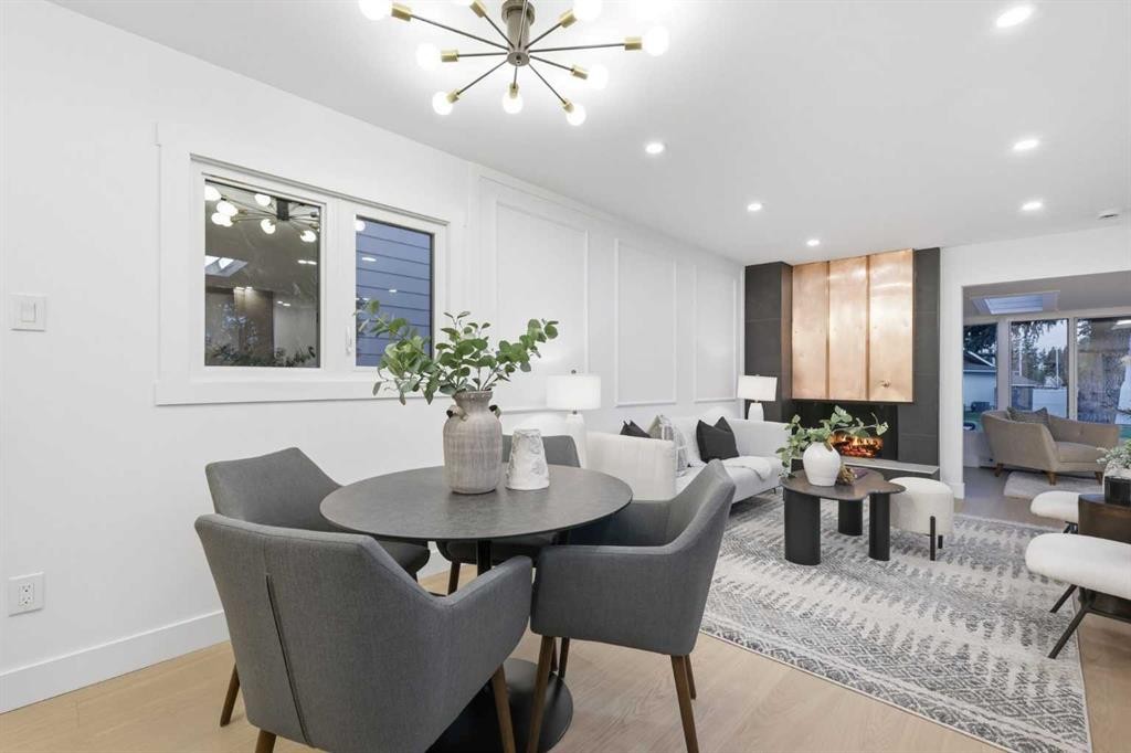 928 120 Avenue Se, Calgary, AB - Indoor Photo Showing Dining Room