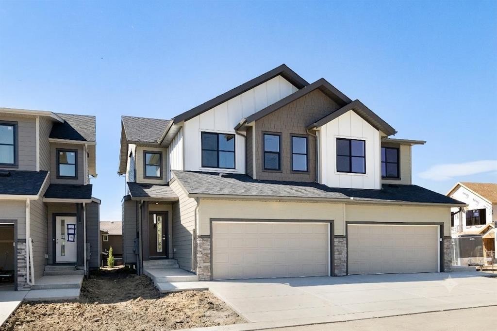 118-2230 81St Street Sw, Calgary, AB - Outdoor With Facade