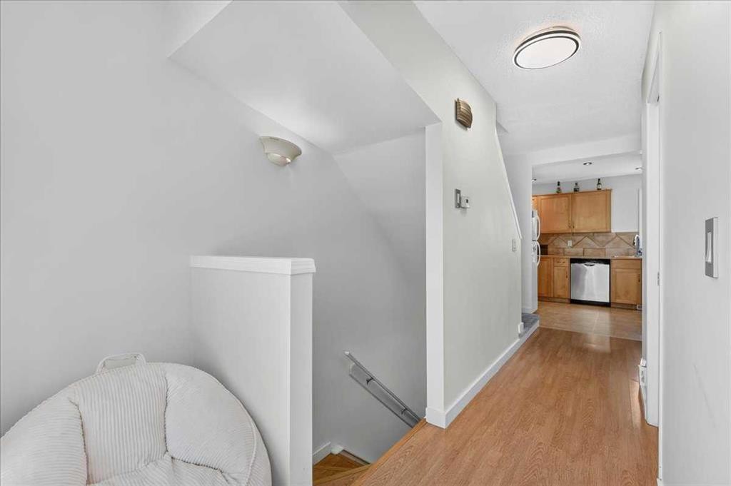 137 Bridlewood Lane Sw, Calgary, AB - Indoor Photo Showing Other Room