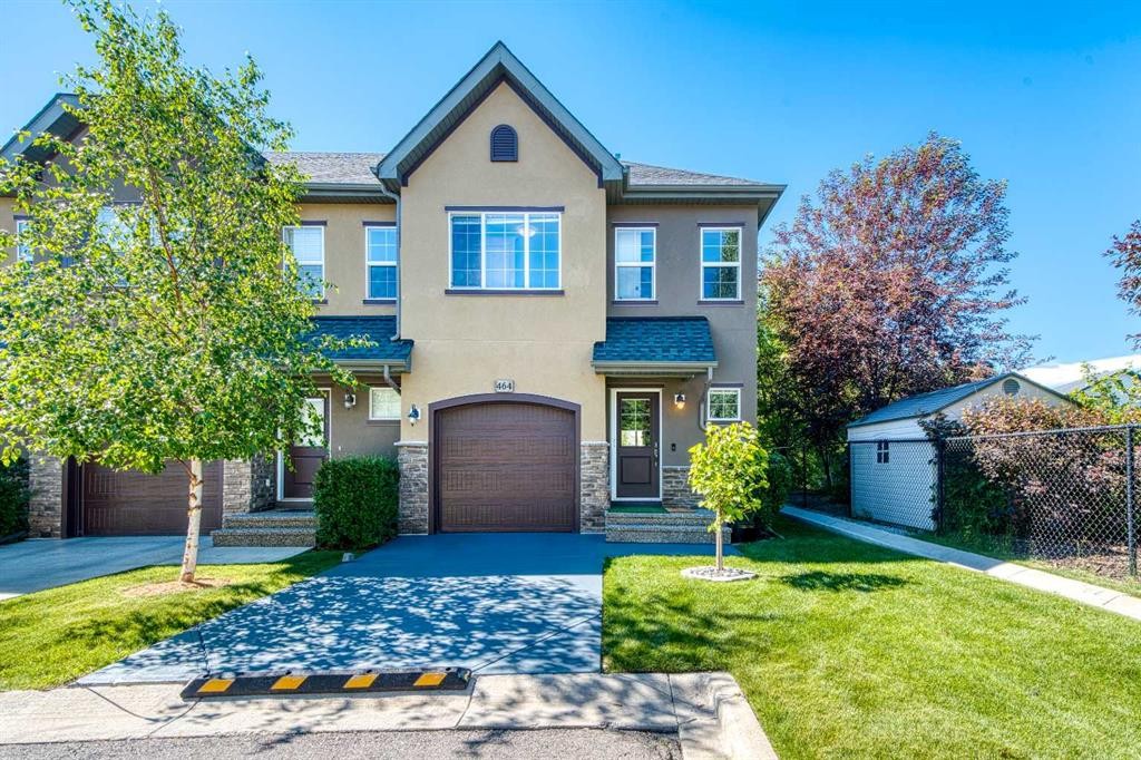 464 Quarry Villas Se, Calgary, AB - Outdoor With Facade