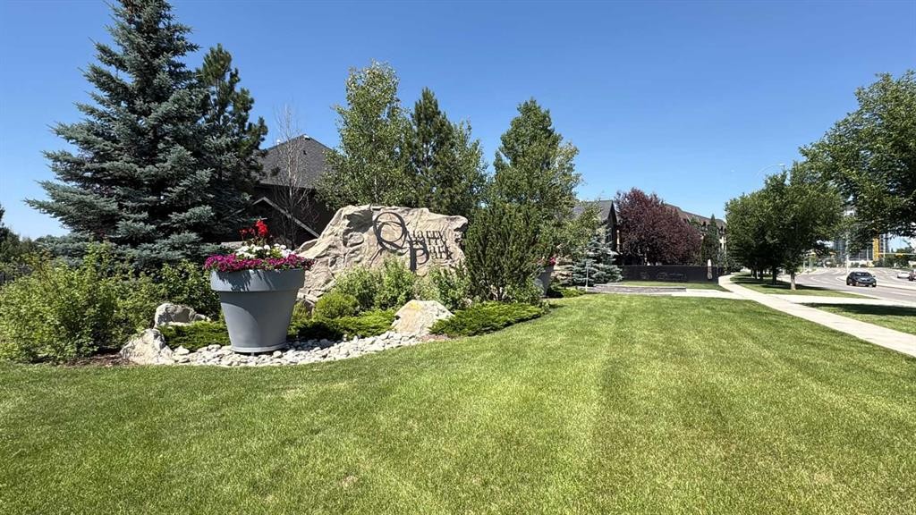 464 Quarry Villas Se, Calgary, AB - Outdoor