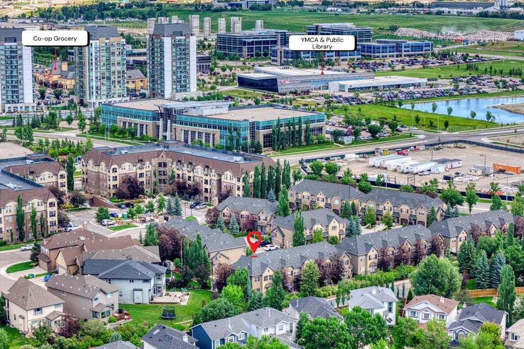 464 Quarry Villas Se, Calgary, AB - Outdoor With View
