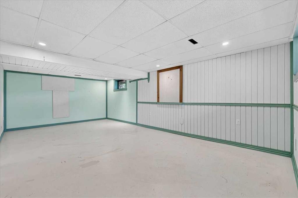 7727 Bowcliffe Crescent Nw, Calgary, AB - Photo Showing Other Room