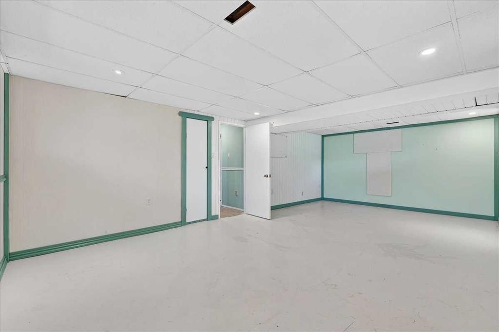 7727 Bowcliffe Crescent Nw, Calgary, AB - Indoor Photo Showing Other Room