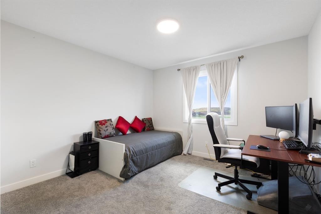 183 Brander Avenue, Langdon, AB - Indoor Photo Showing Office