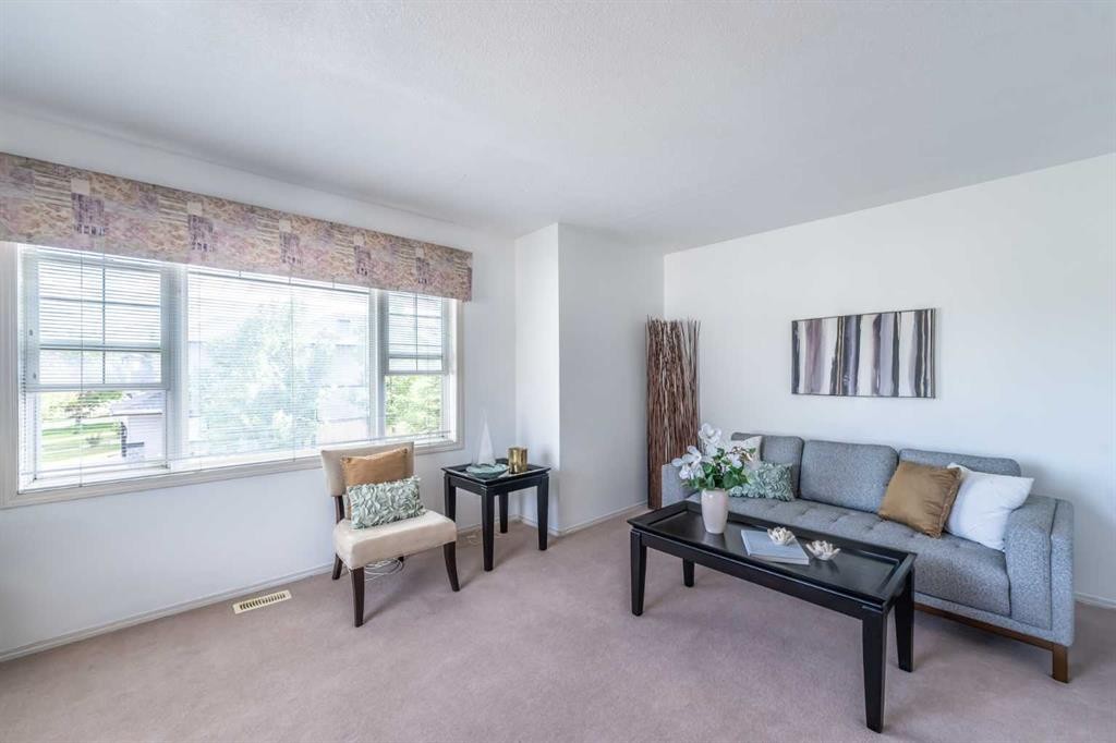 203 Coville Close Ne, Calgary, AB - Indoor Photo Showing Other Room