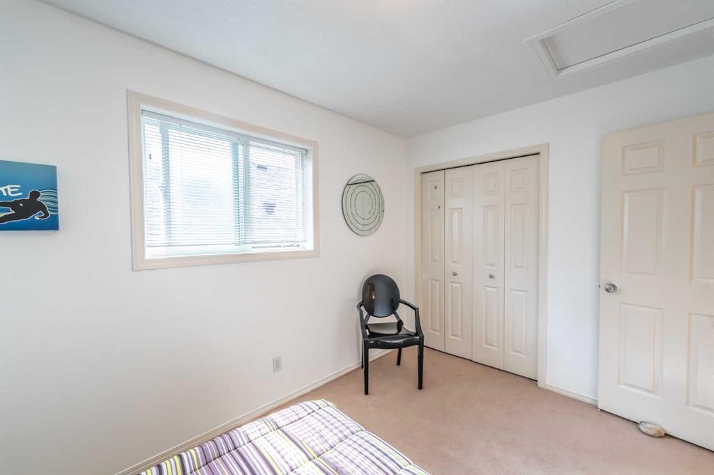 203 Coville Close Ne, Calgary, AB - Indoor Photo Showing Other Room