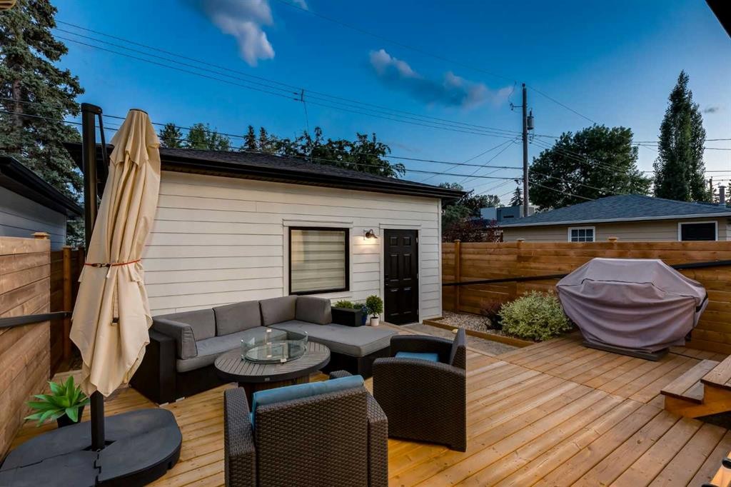 3719 2 Avenue Sw, Calgary, AB - Outdoor With Deck Patio Veranda With Exterior