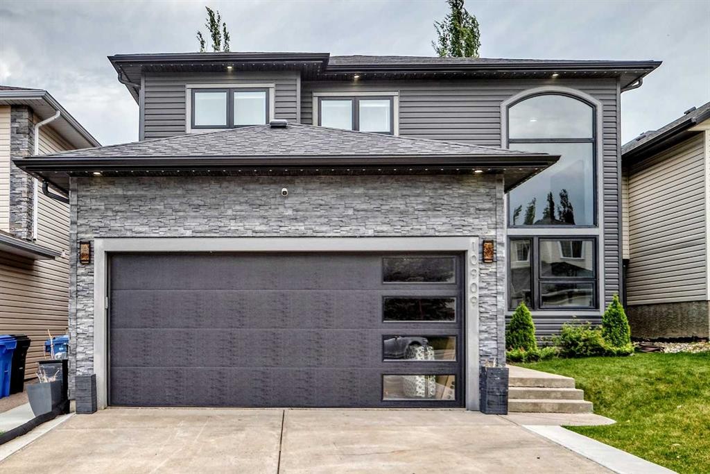 10909 Hidden Valley Drive Nw, Calgary, AB - Outdoor