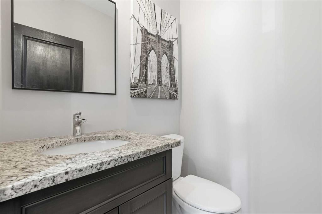 237 Mahogany Parade Se, Calgary, AB