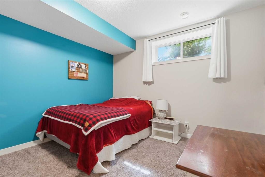 237 Mahogany Parade Se, Calgary, AB