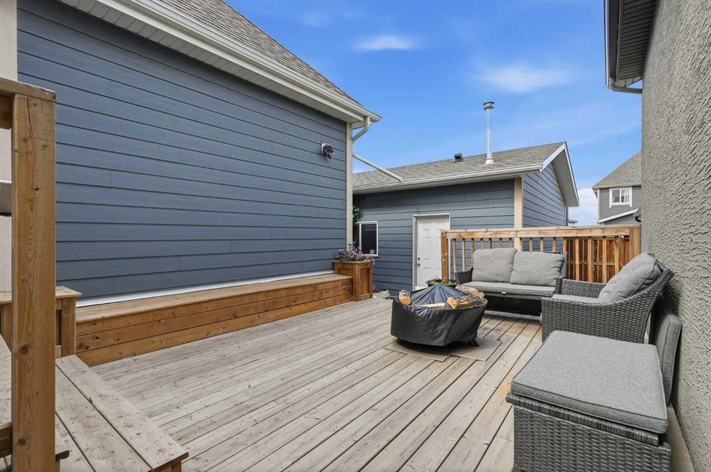 237 Mahogany Parade Se, Calgary, AB