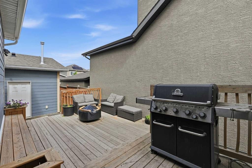 237 Mahogany Parade Se, Calgary, AB