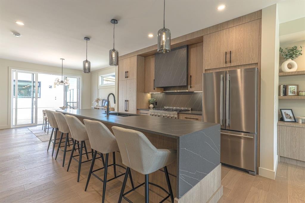 147 Heston Street Nw, Calgary, AB - Indoor