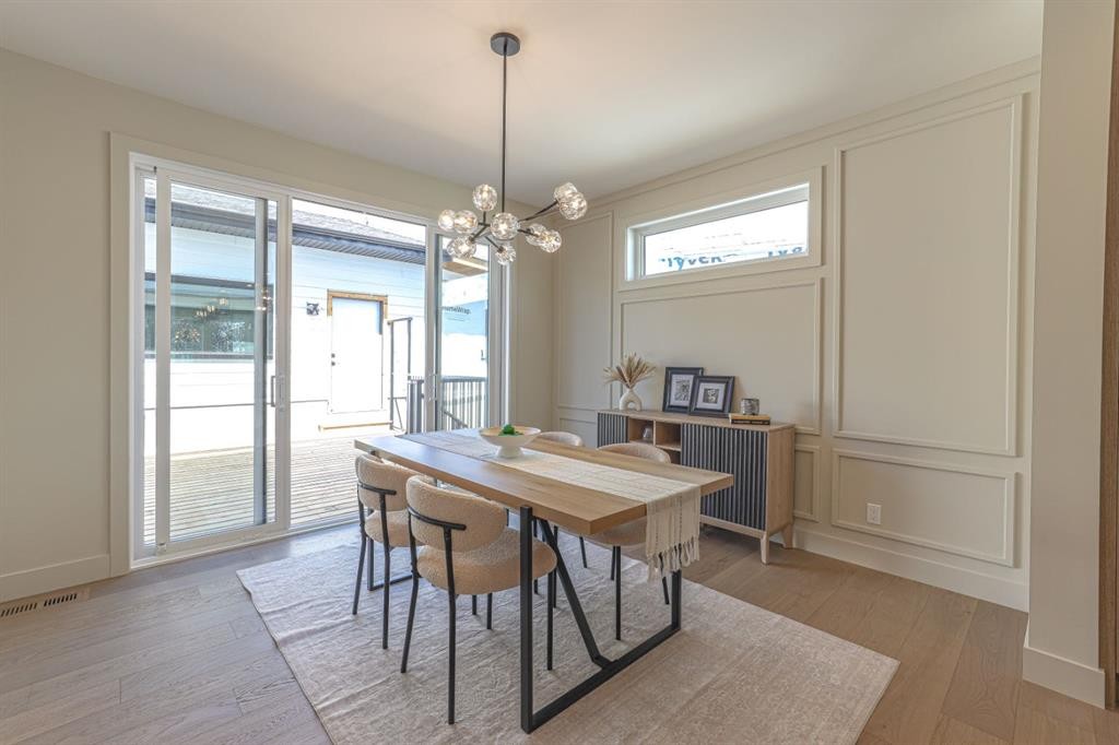 147 Heston Street Nw, Calgary, AB - Indoor Photo Showing Dining Room