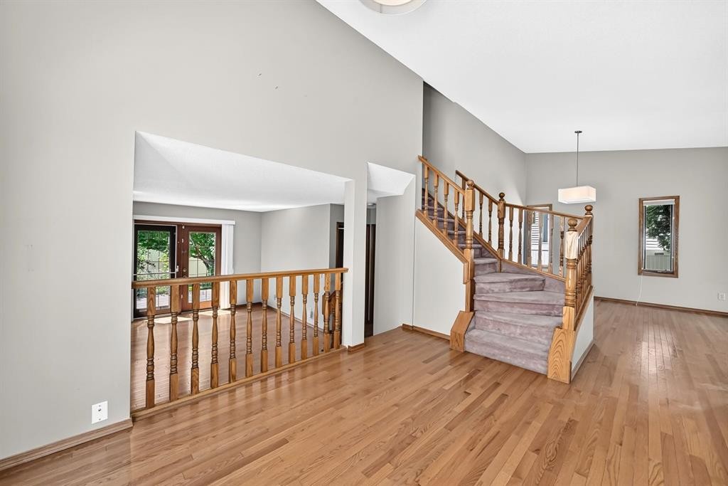 192 Riverbend Drive Se, Calgary, AB - Indoor Photo Showing Other Room