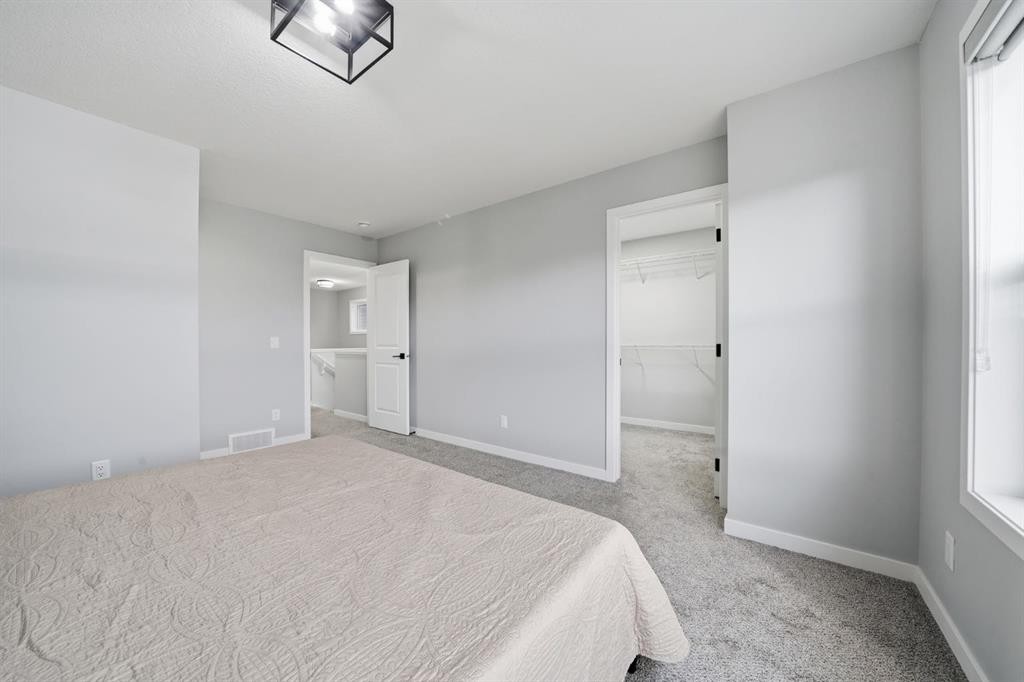 623 Savanna Crescent Ne, Calgary, AB - Indoor Photo Showing Bedroom