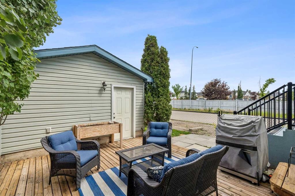 2046 New Brighton Gardens Se, Calgary, AB - Outdoor With Deck Patio Veranda With Exterior