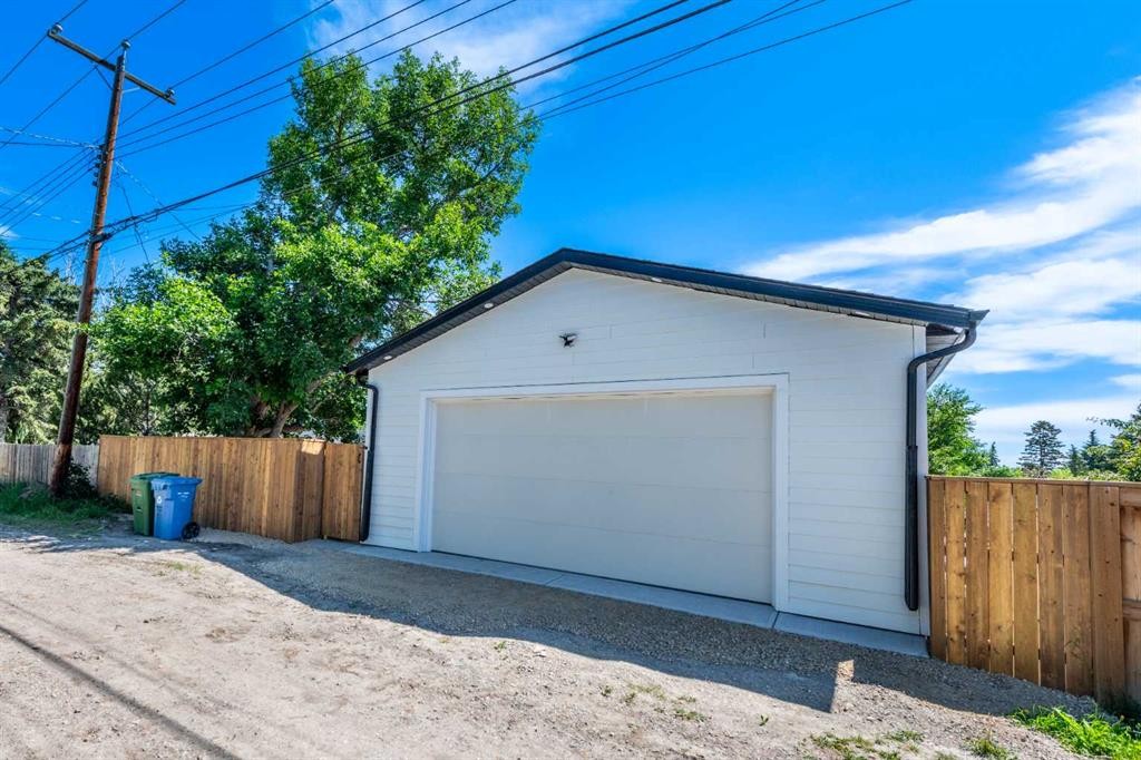88 Cheyenne Crescent Nw, Calgary, AB - Outdoor