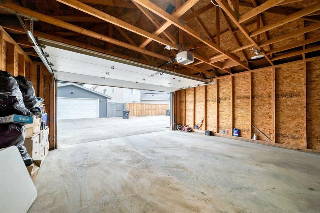 1066 Taradale Drive Ne, Calgary, AB - Indoor