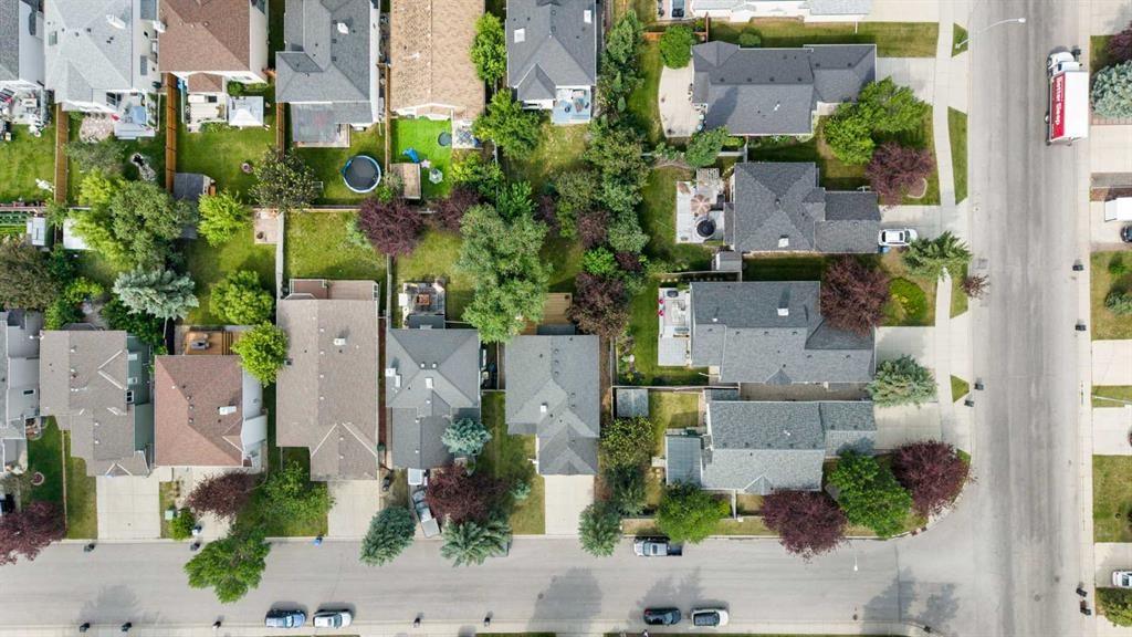 13 Somerset Park Sw, Calgary, AB - Outdoor With View